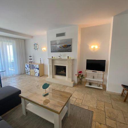 59 Kaliakria Seaview Luxury Apartment Топола Экстерьер фото